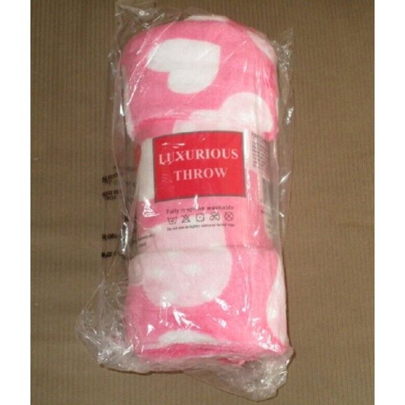 New Pink Valentine's Day Hearts Plush Fleece Throw GIFT Blanket Heart Love SOFT - Picture 5 of 5